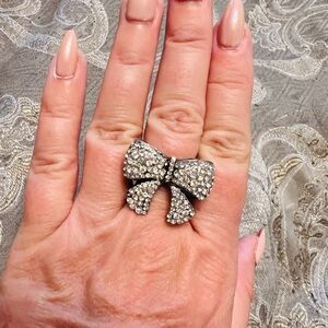 Vintage Bow tie ring